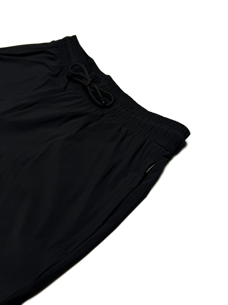 ESSENTIAL PERFORMANCE SHORT · short de sport — Yenzclub Run Club Toulouse — vue 8
