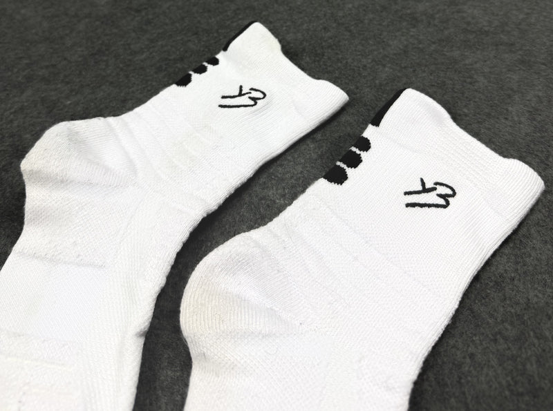 ESSENTIAL PERFORMANCE SOCKS · CHAUSSETTES — Yenzclub Run Club Toulouse — vue 4